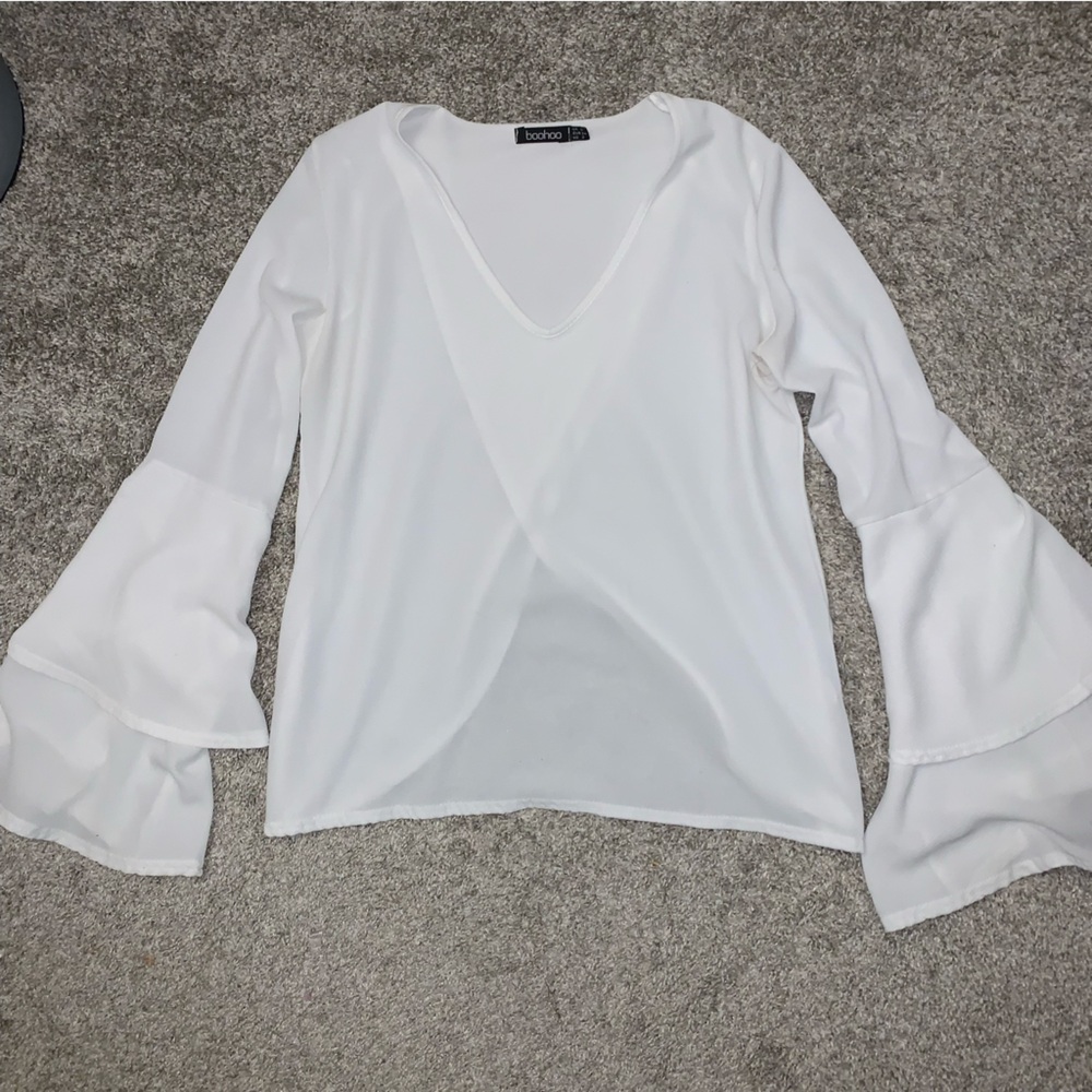 💕 SALE 💕 Elegant White Women's Top size S